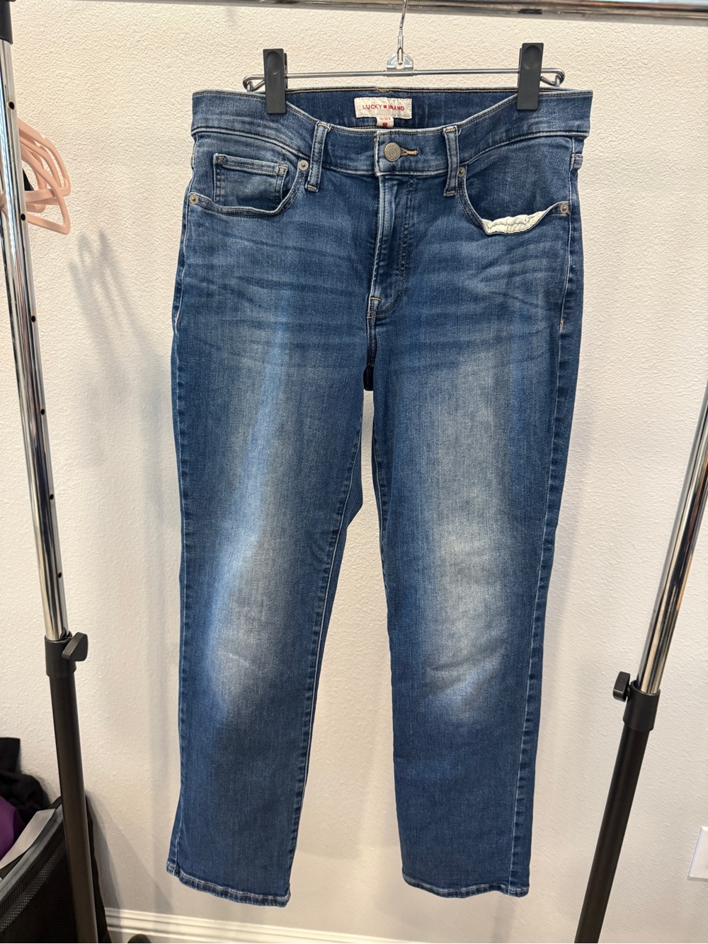 Lucky Brand Women's Straight Leg Jeans in Medium Blue Wash